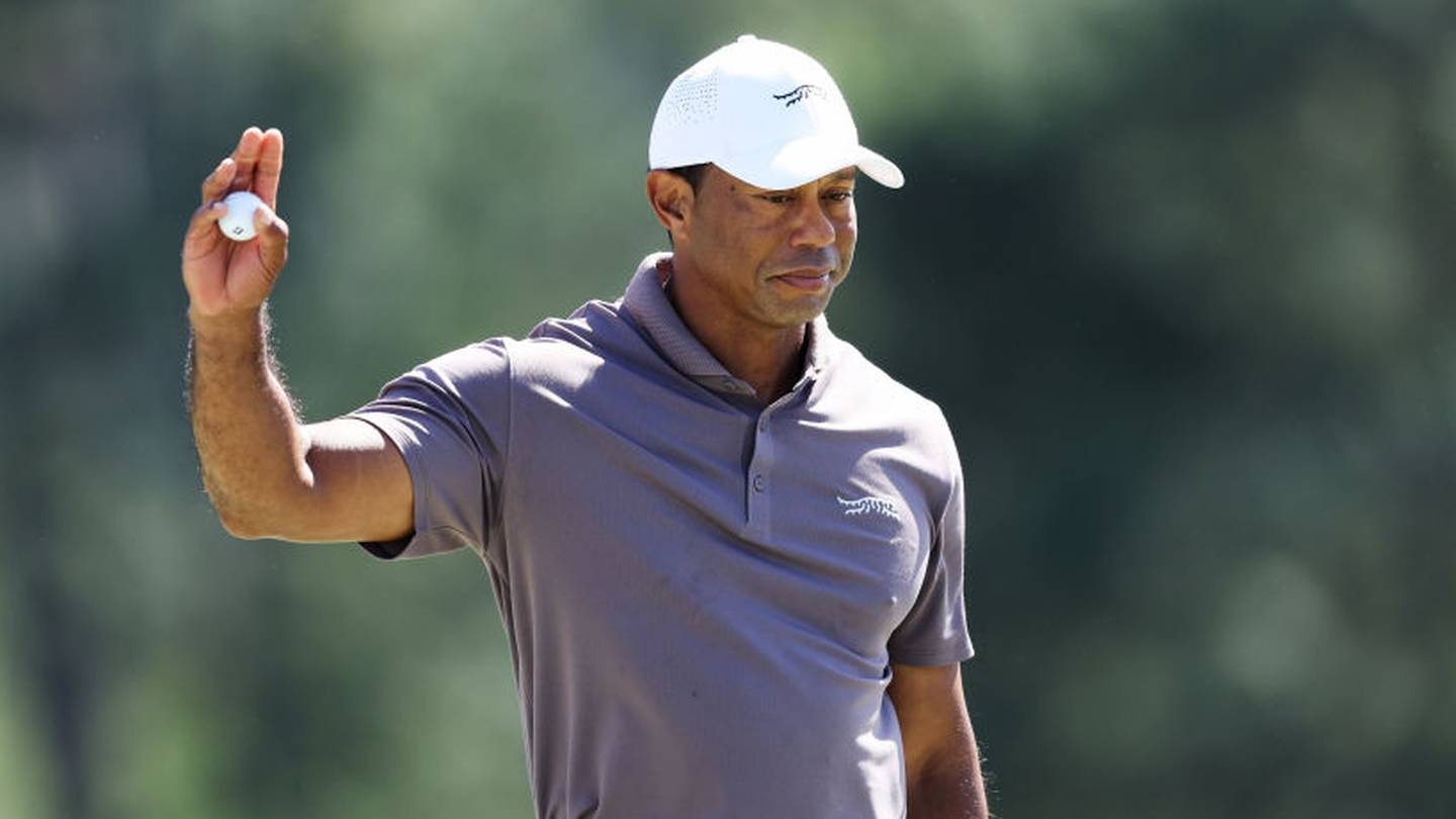 Tiger Woods makes cut at Masters for record 24th consecutive time 95.
